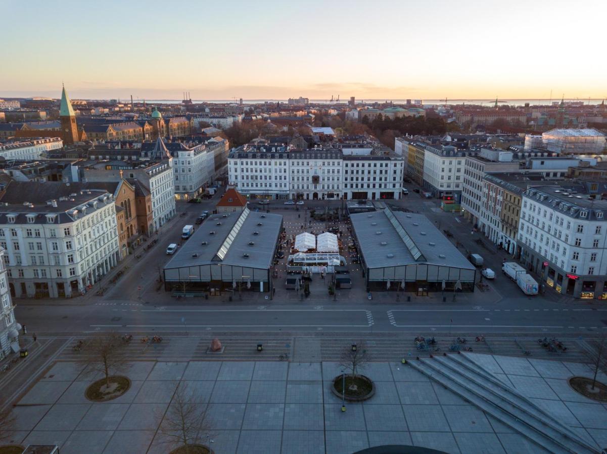 Lavish 4Br Apartment In The Heart Of Cph By The Canals Koppenhága Kültér fotó