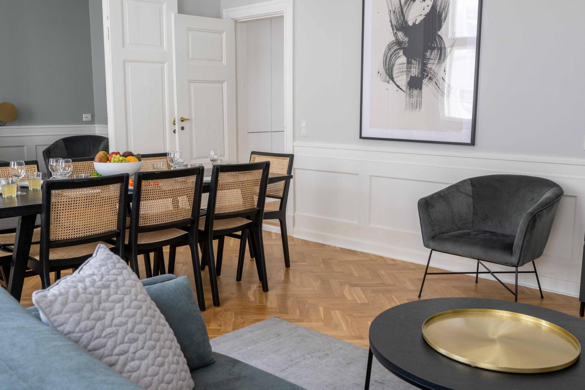 Lavish 4Br Apartment In The Heart Of Cph By The Canals Koppenhága Kültér fotó
