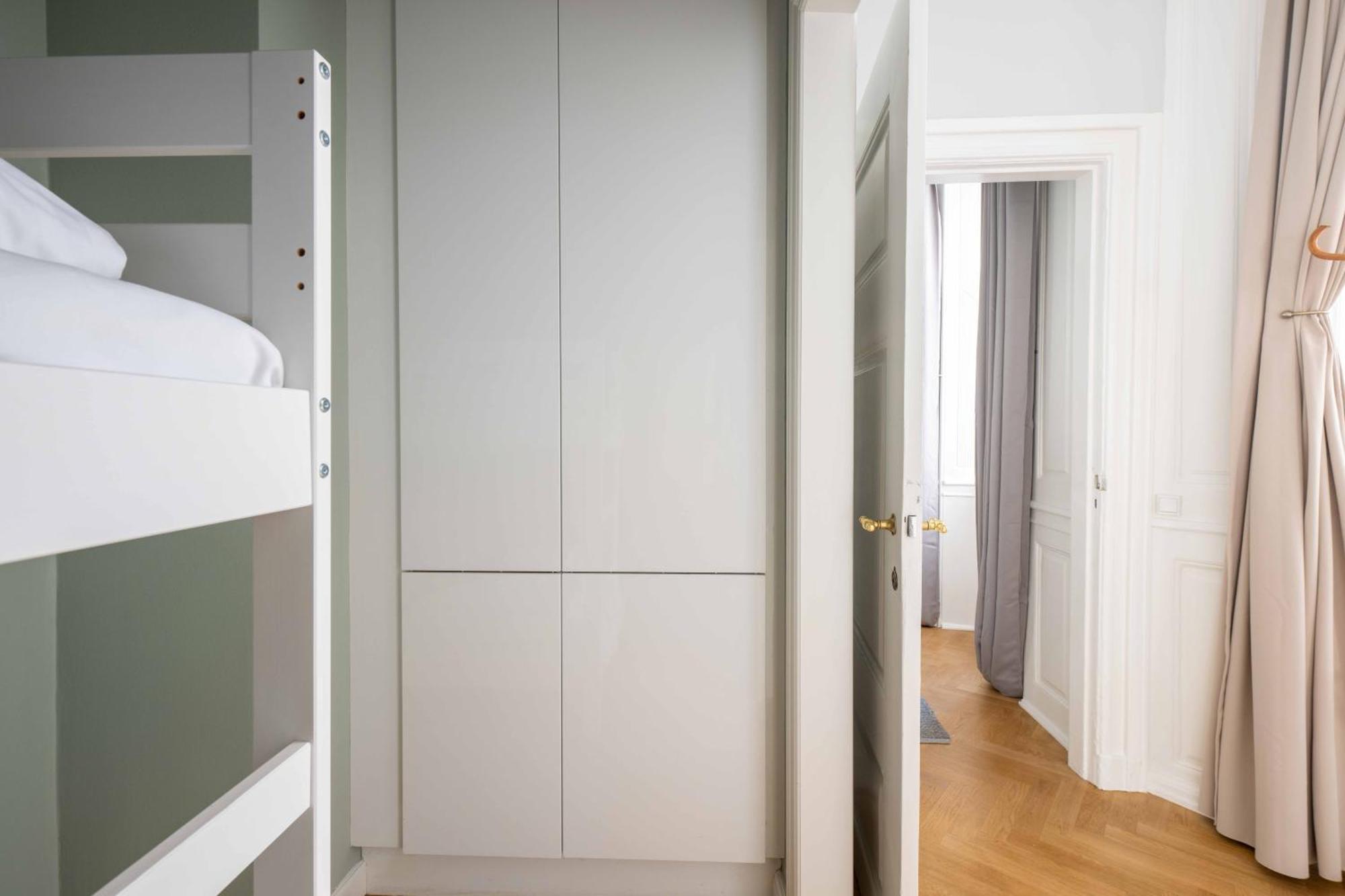 Lavish 4Br Apartment In The Heart Of Cph By The Canals Koppenhága Kültér fotó