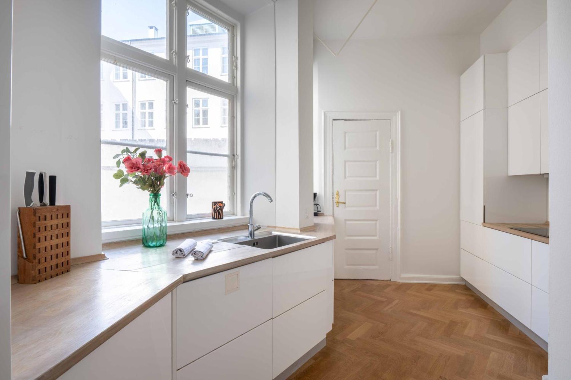 Lavish 4Br Apartment In The Heart Of Cph By The Canals Koppenhága Kültér fotó